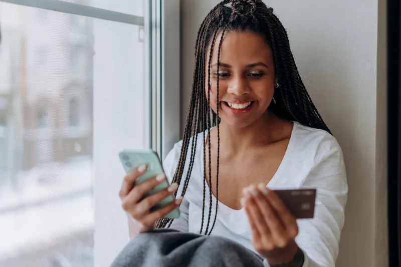 Seen, Heard, or Just Sold To? How the Best Online Stores Make You Feel Like You Actually Matter